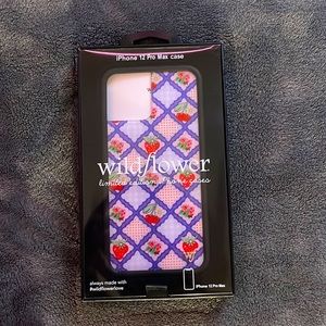 I phone 12 pro max phone case.